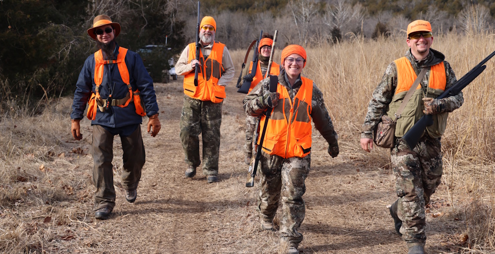 group bird hunting